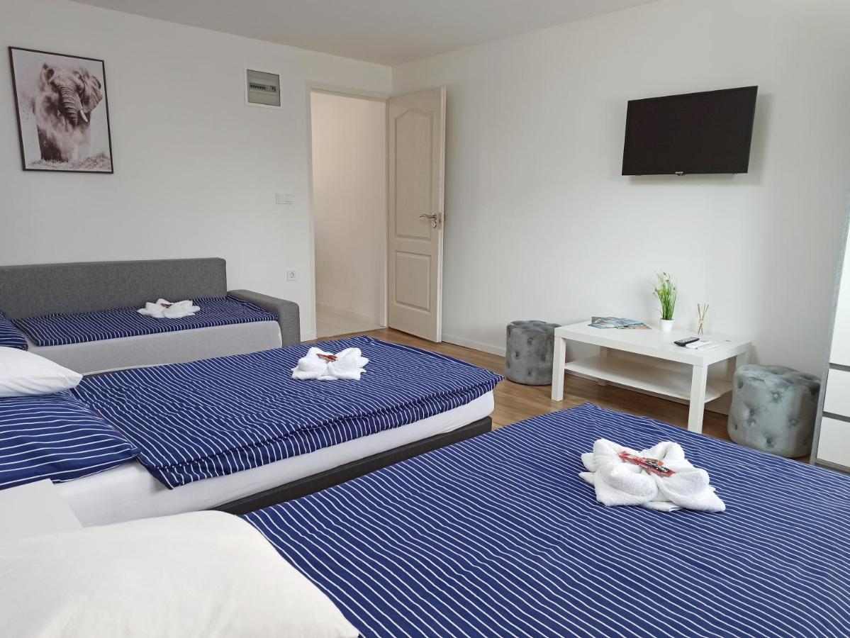 Grafit Apartmanok Hajdúnánás Екстериор снимка