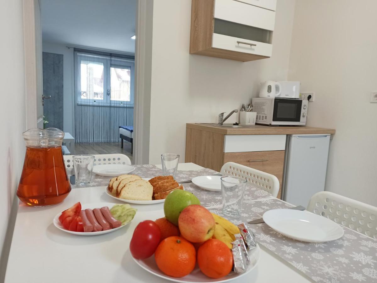 Grafit Apartmanok Hajdúnánás Екстериор снимка